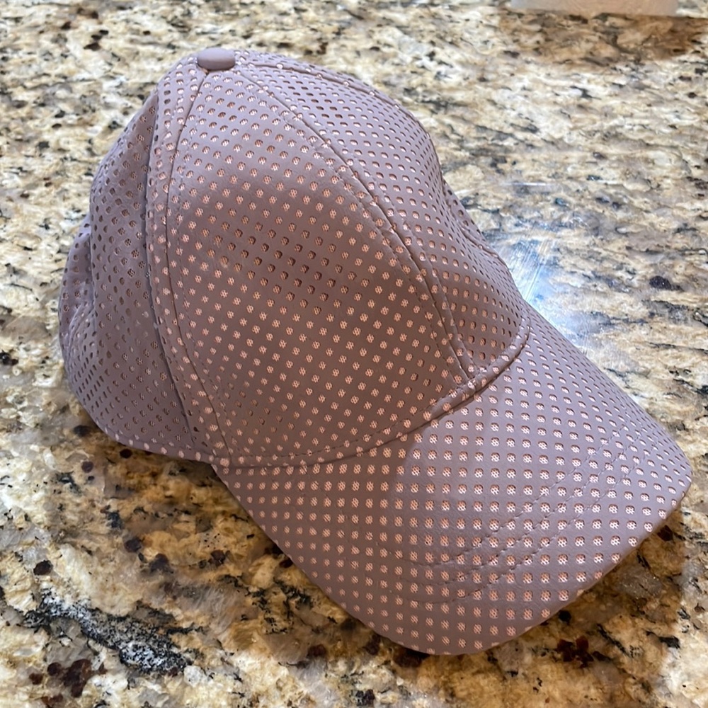 Lululemon Light Purple Breathable Hat
